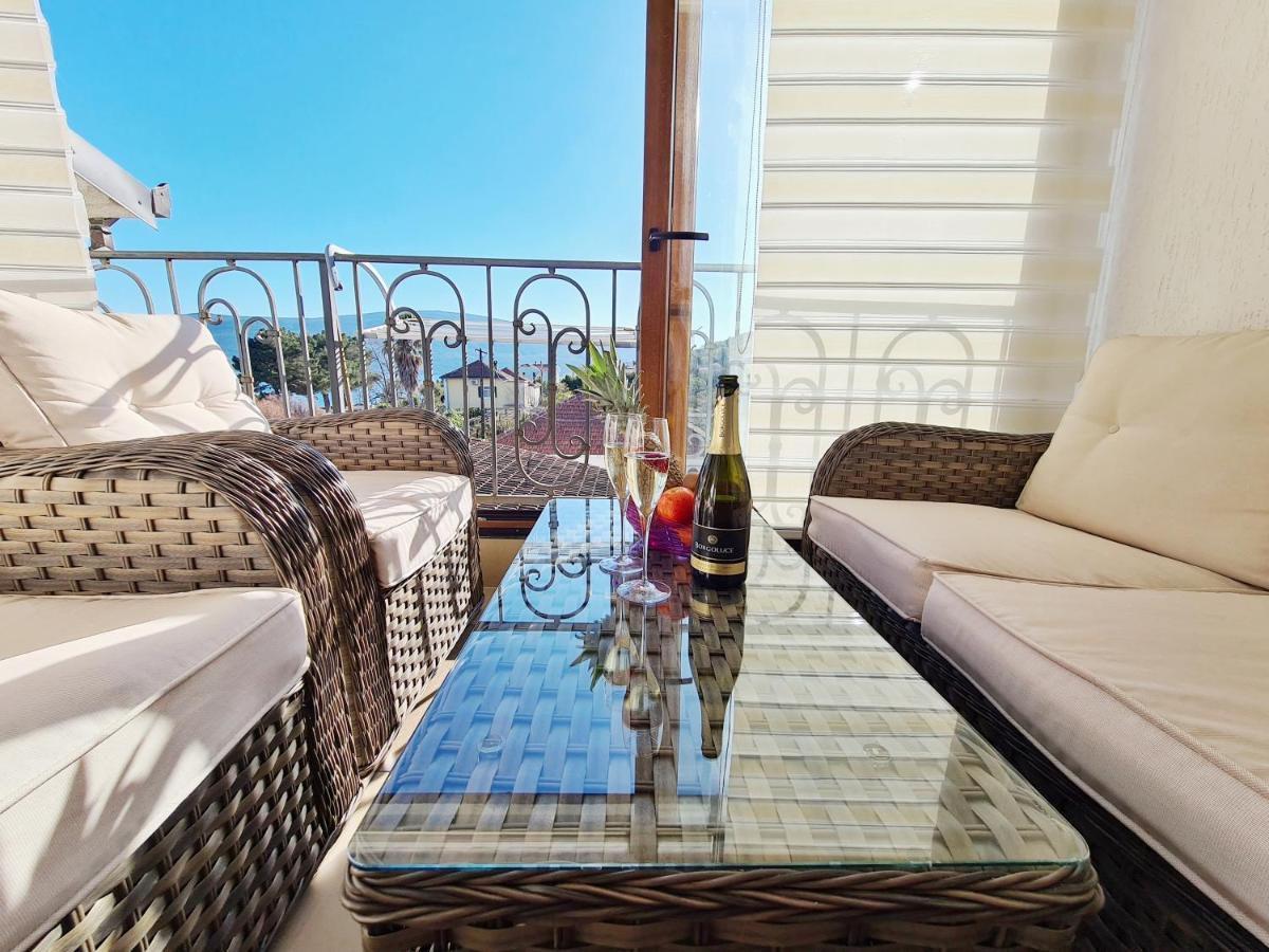 Live By The Sea, Bijela Appartement Rake Buitenkant foto